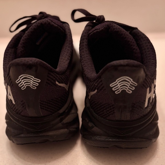 Hoka Clifton 9 GTX - Picture 2 of 9